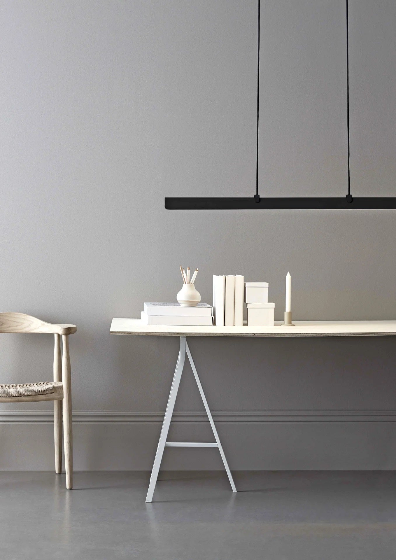 Fold L118 sort langbordspendel