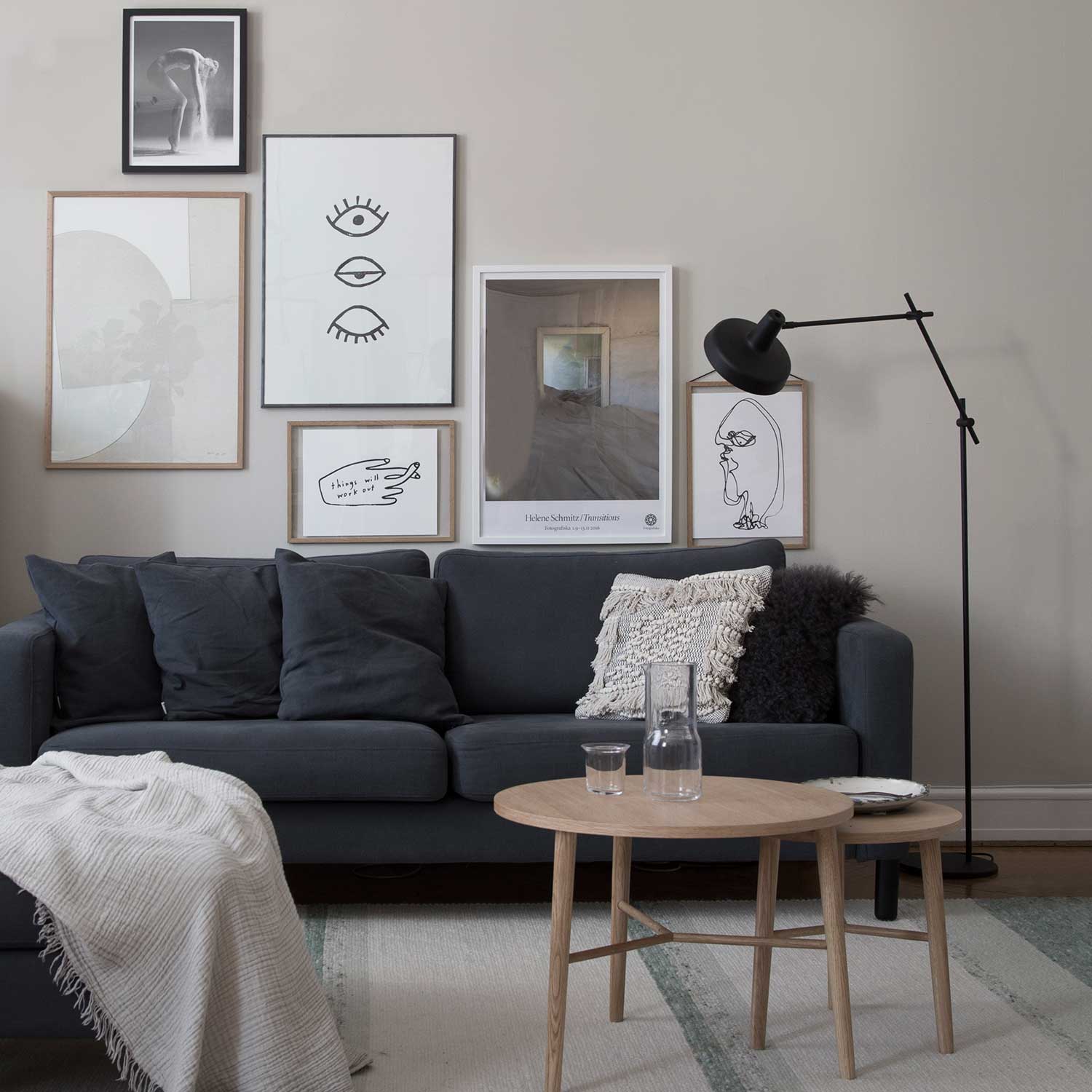 Arigato Gulvlampe Sort