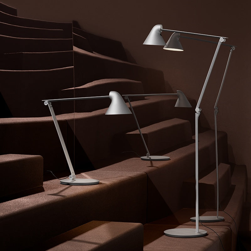 NJP bordlampe lys alu grå 2700k