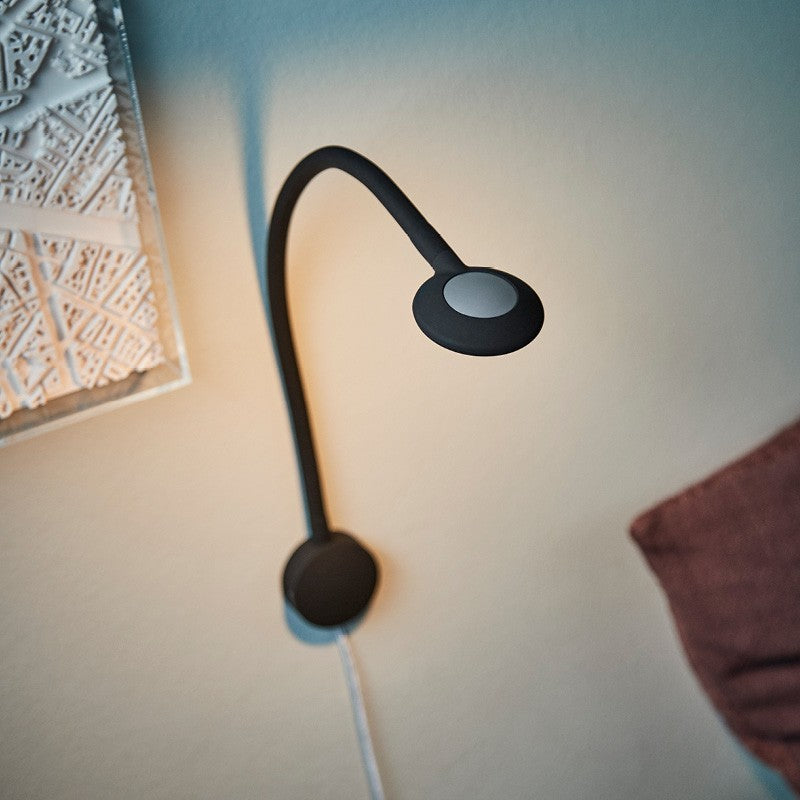 RL 27 led væglampe med 2usb sort