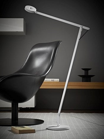 String F1 Gulvlampe Hvid/Silver