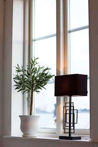 Paragon H69 sort bordlampe