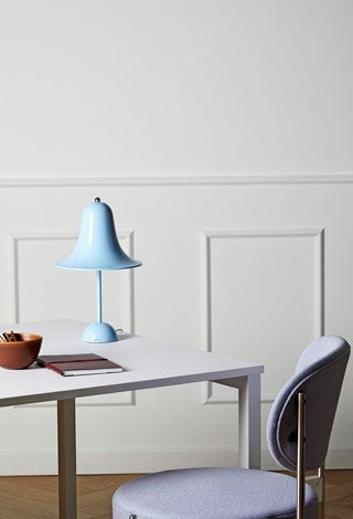 Pantop ø23 Bordlampe Light Blue