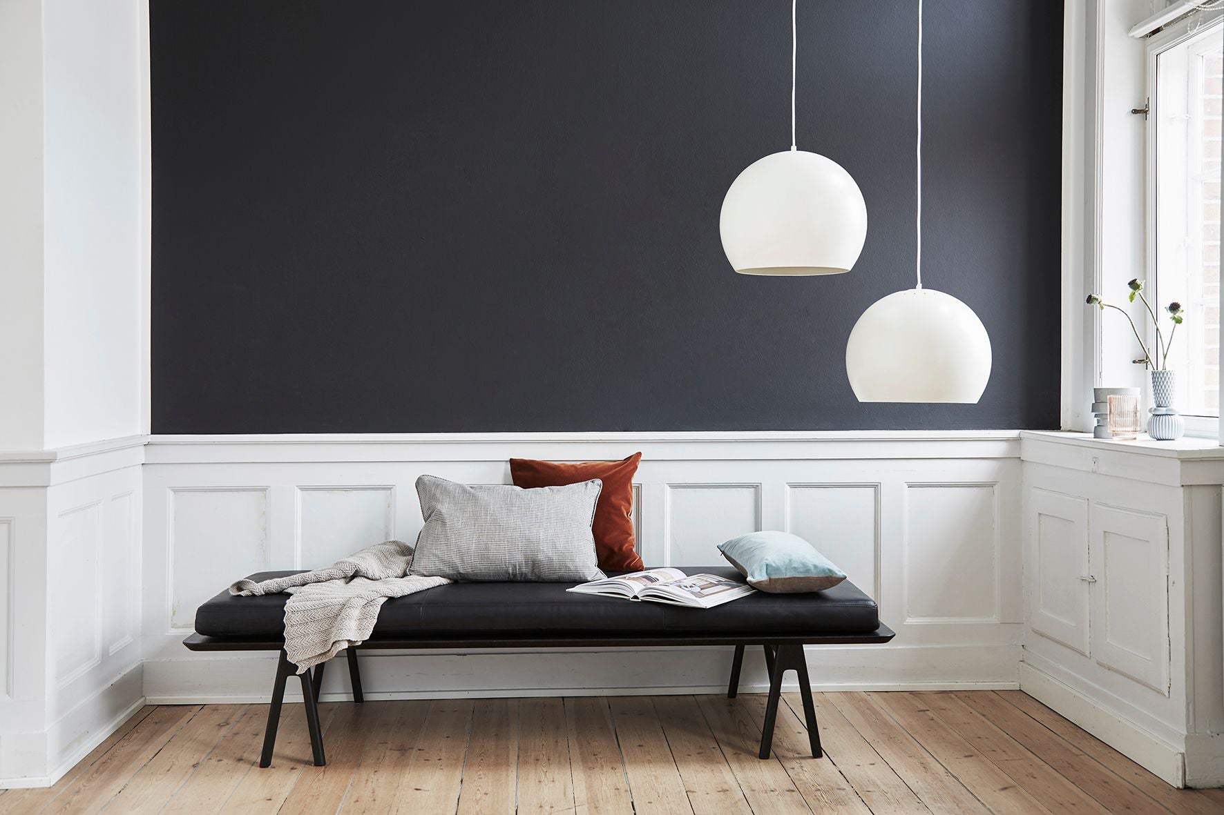 Ball Pendel Mat Hvid Ø40