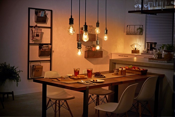 Philips Hue Filament White E27 ST64