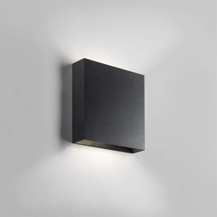 COMPACT UP/DOWN, W2, 2700/3000K, BLACK