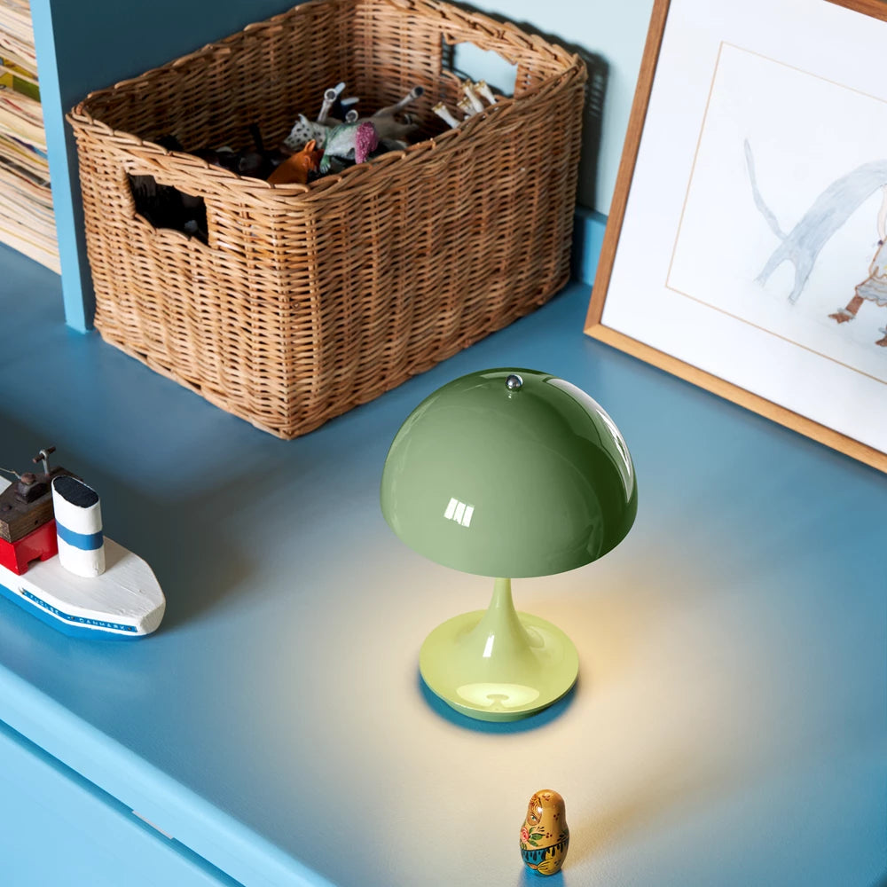Panthella 160 Portable Lampe