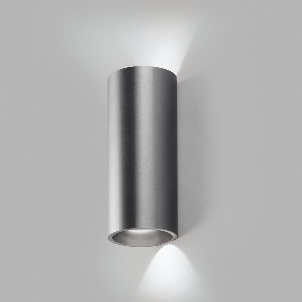 ZERO W2 VÆGLAMPE 2700K TITANIUM