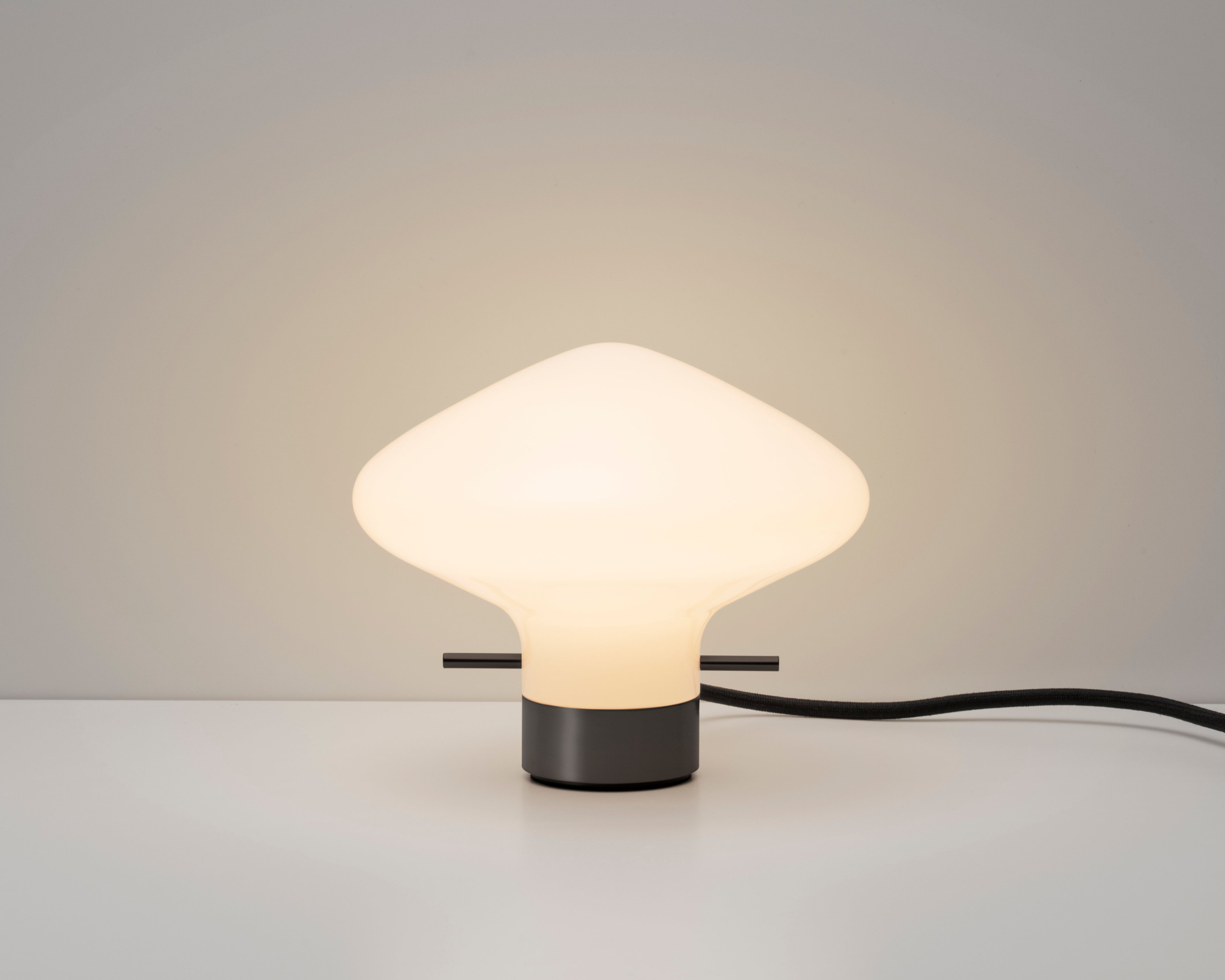 Repose Bordlampe - White/Black