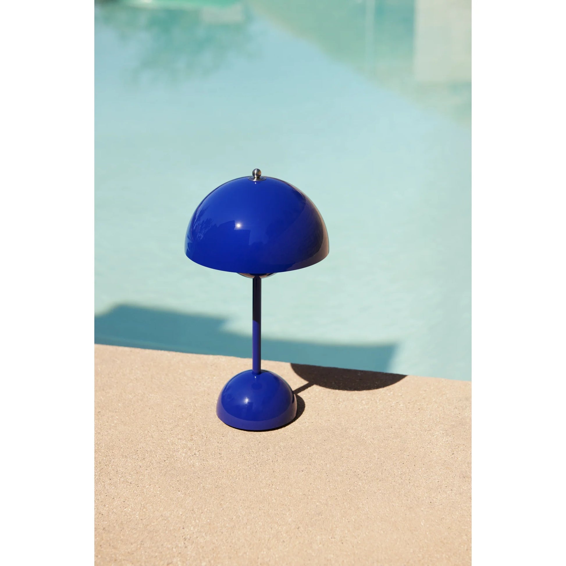 Flowerpot VP9 Portable cobalt blå