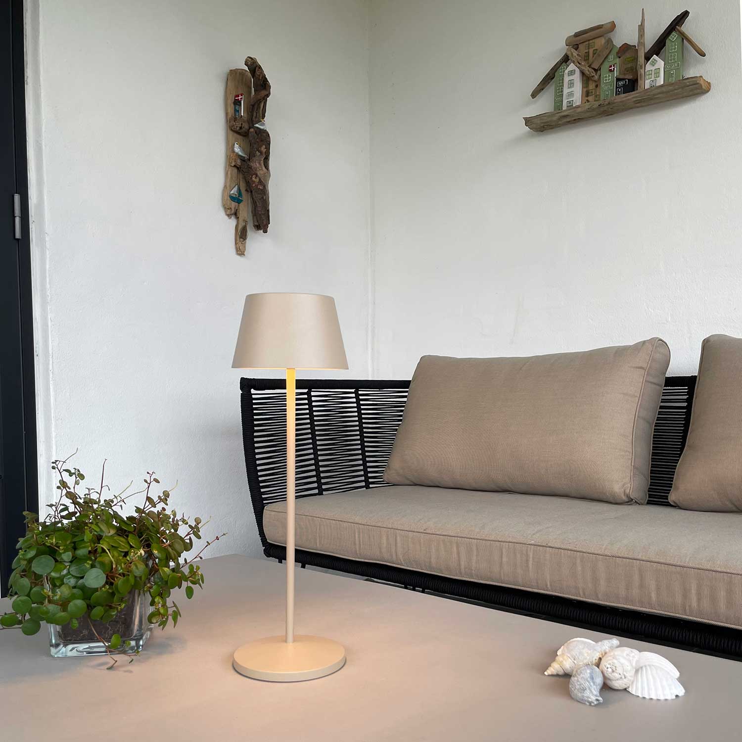Modi gråbeige bordlampe