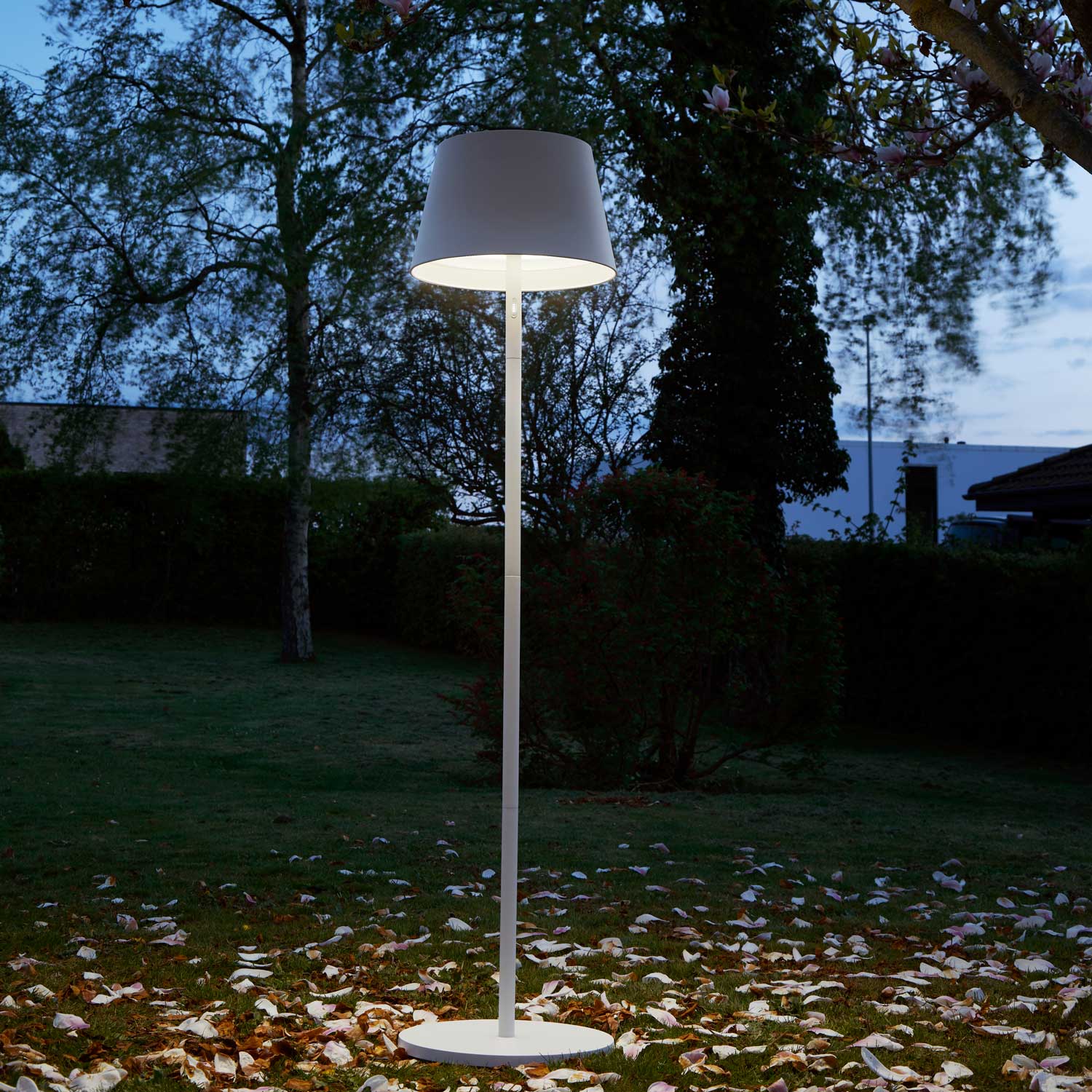 Modi FLOOR hvid gulvlampe