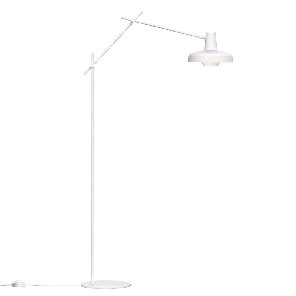 Arigato Gulvlampe Hvid