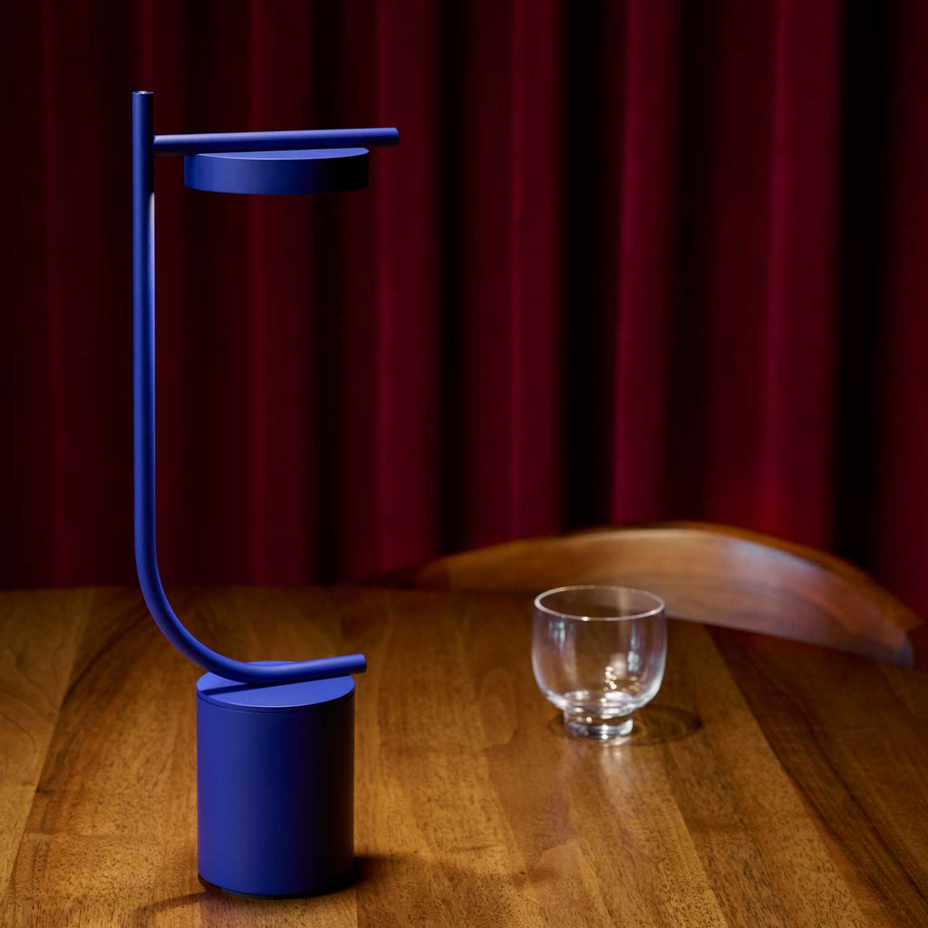 Igram Portable Bordlampe Blå Model J