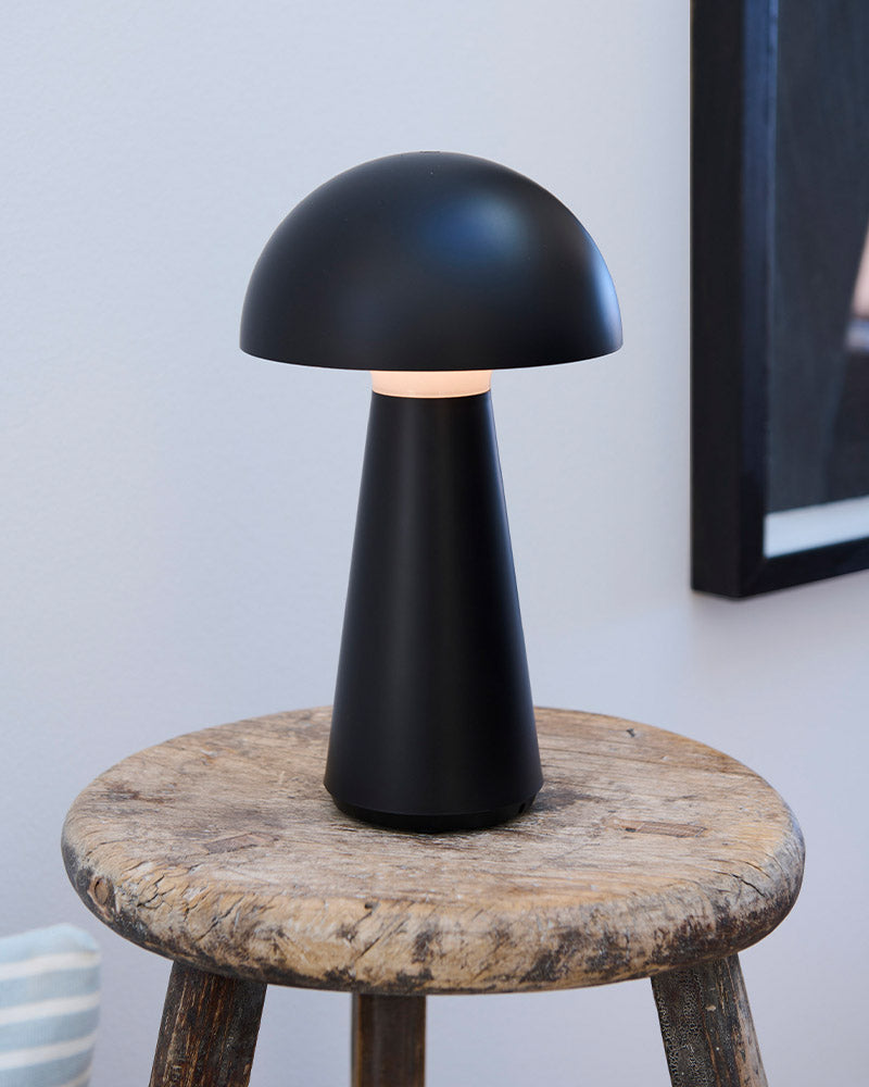 Sam Portable Bordlampe Sort
