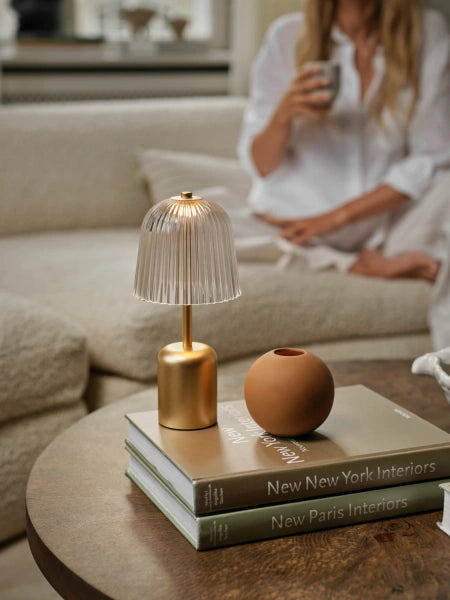 Asteea satin messing/akryl transportable lampe