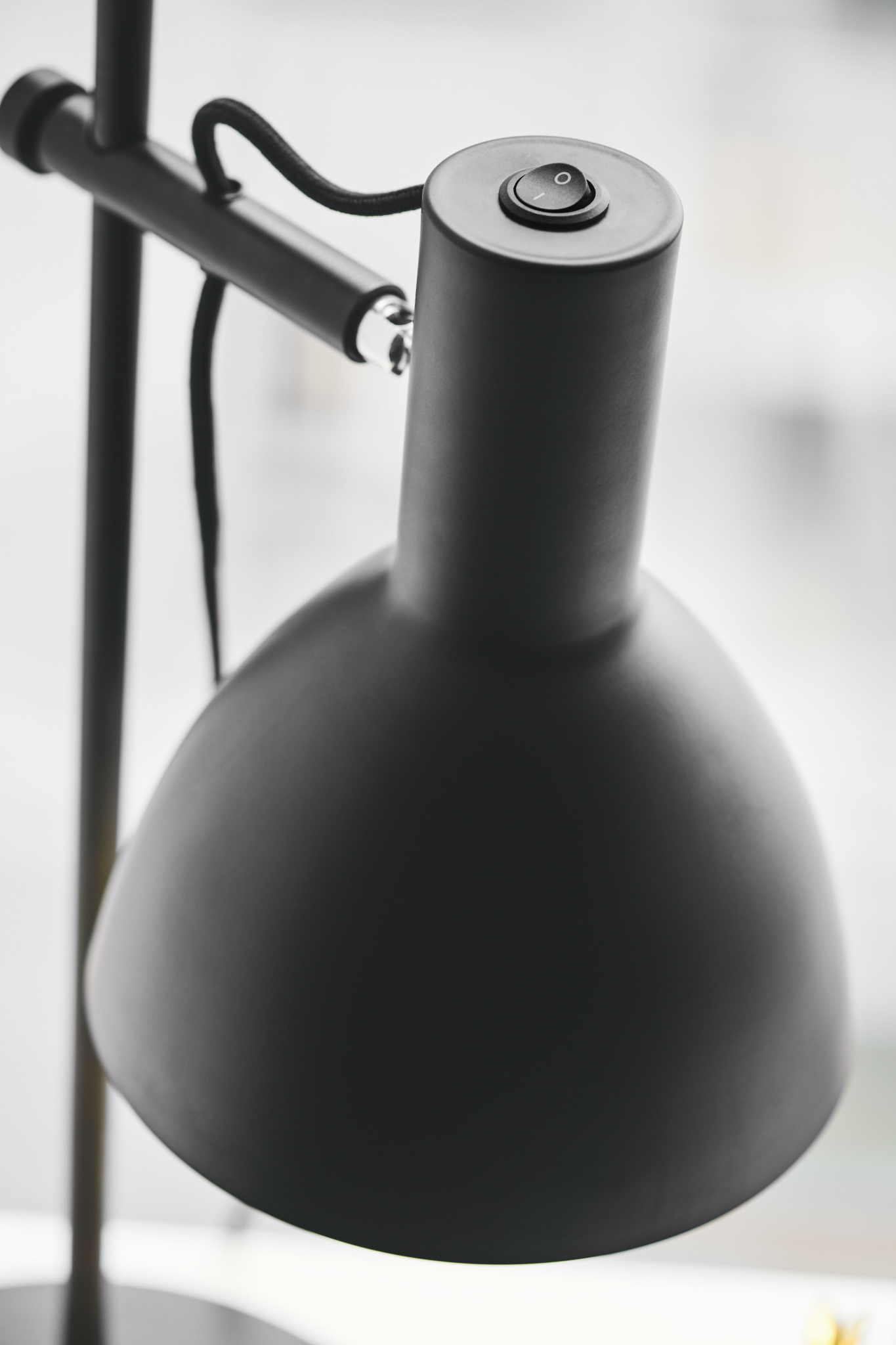 Baltimore Gulvlampe Sort