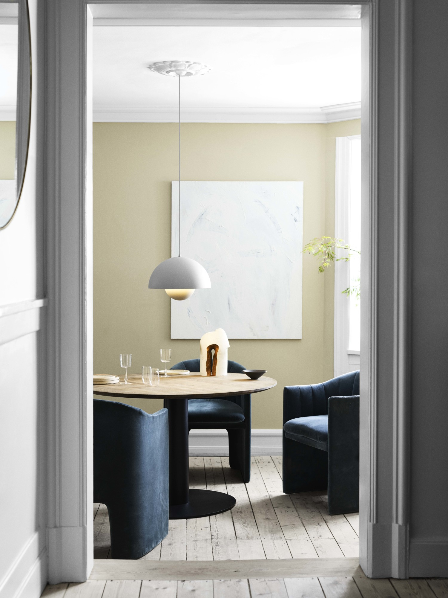 Flowerpot VP7 Matt light grey
