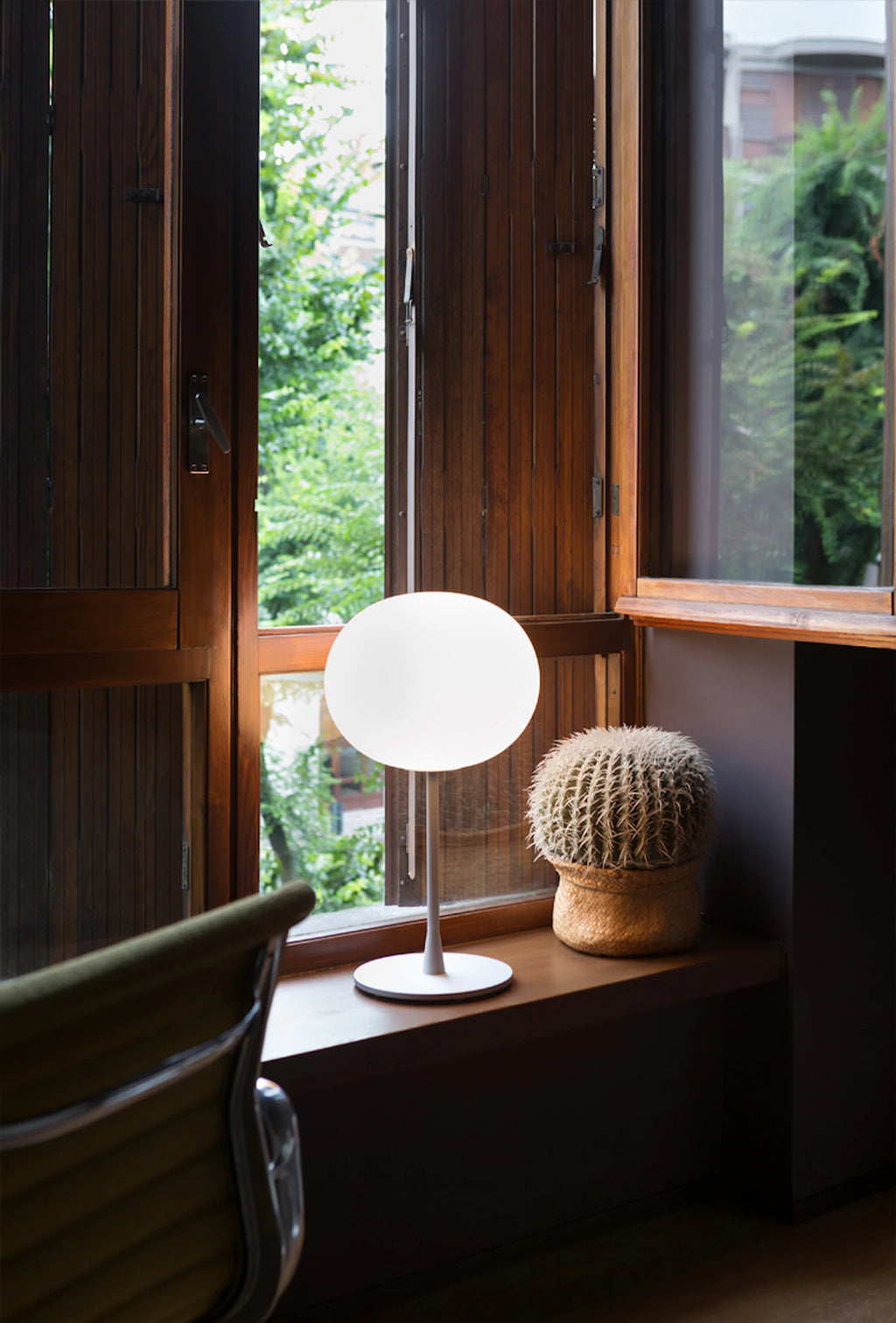 Glo-Ball T1 bordlampe silver