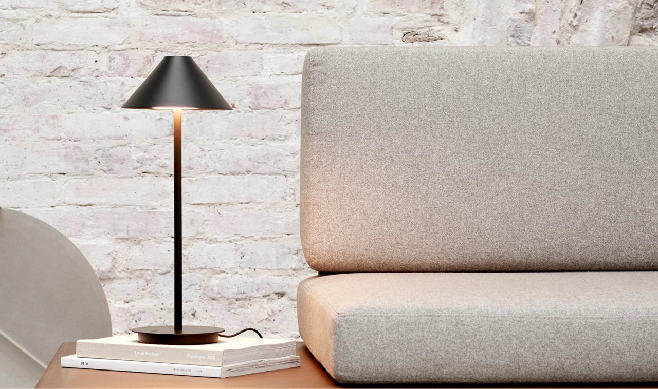 Keglen Bordlampe 175 3000K Base Sort