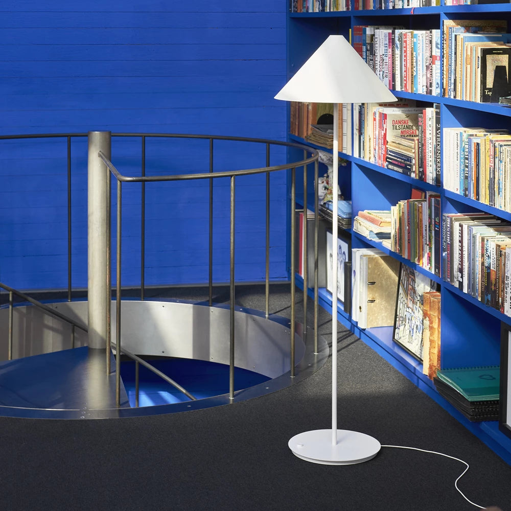 Keglen Gulvlampe D2W Hvid