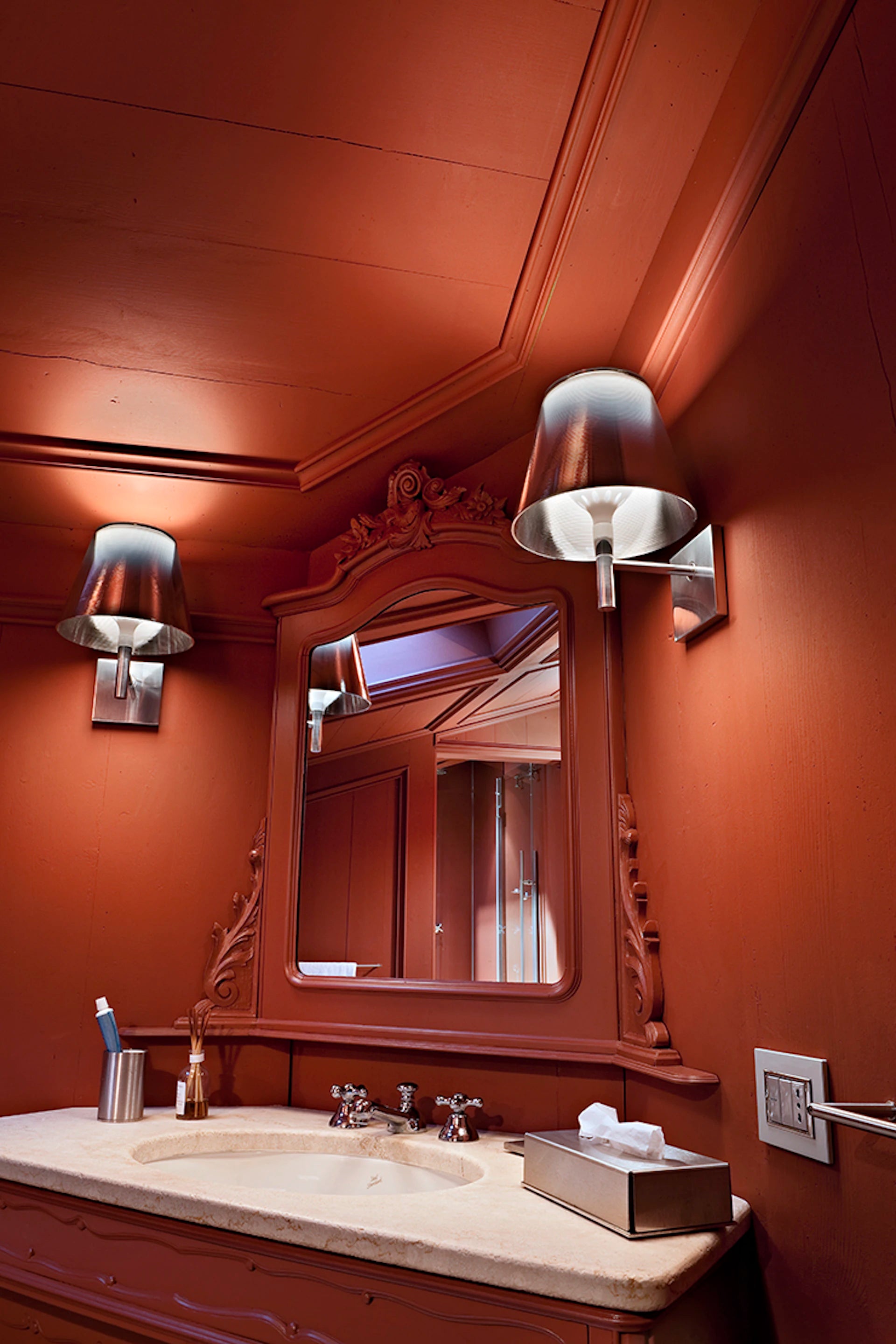 Ktribe W transparent