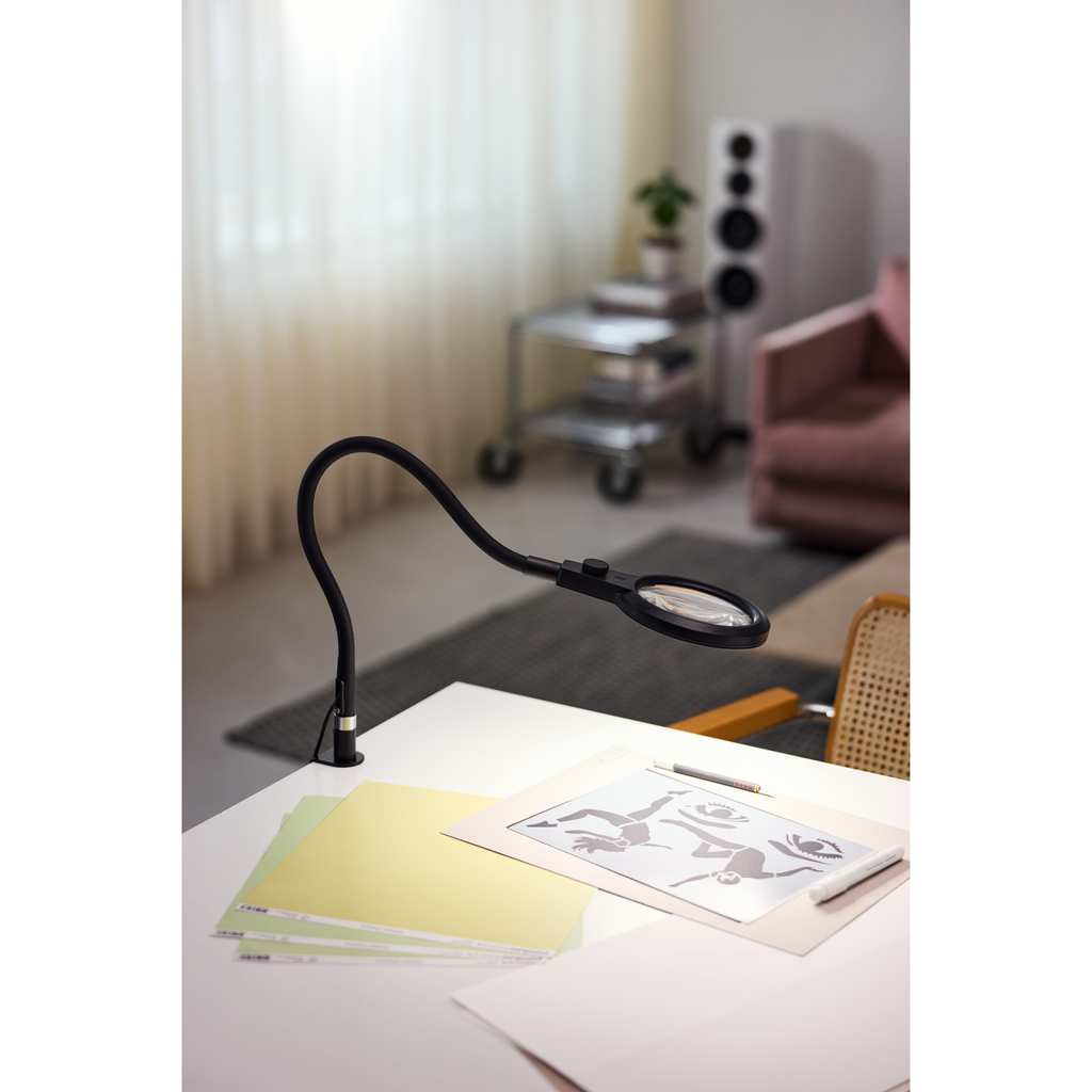 Maghni lup sort clips bordlampe