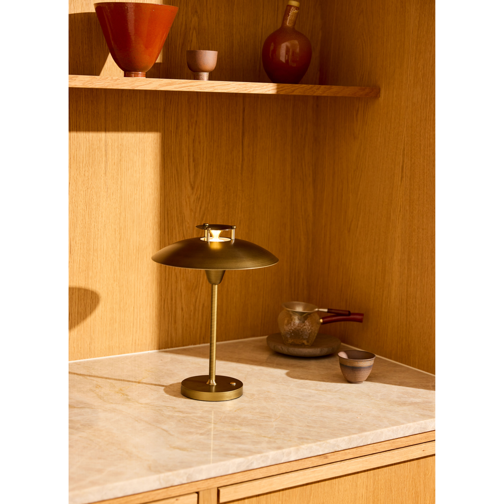 Stepp 1-2-3 antik transportabel bordlampe