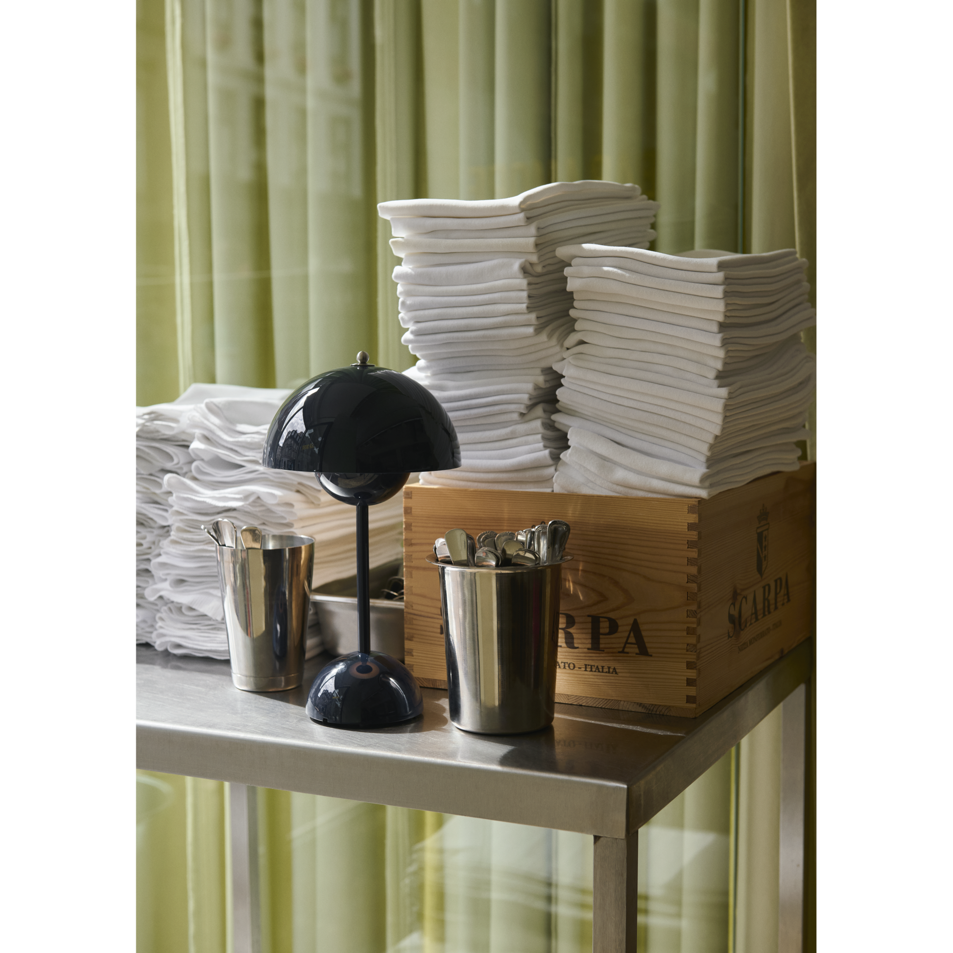 Flowerpot VP9 Portable