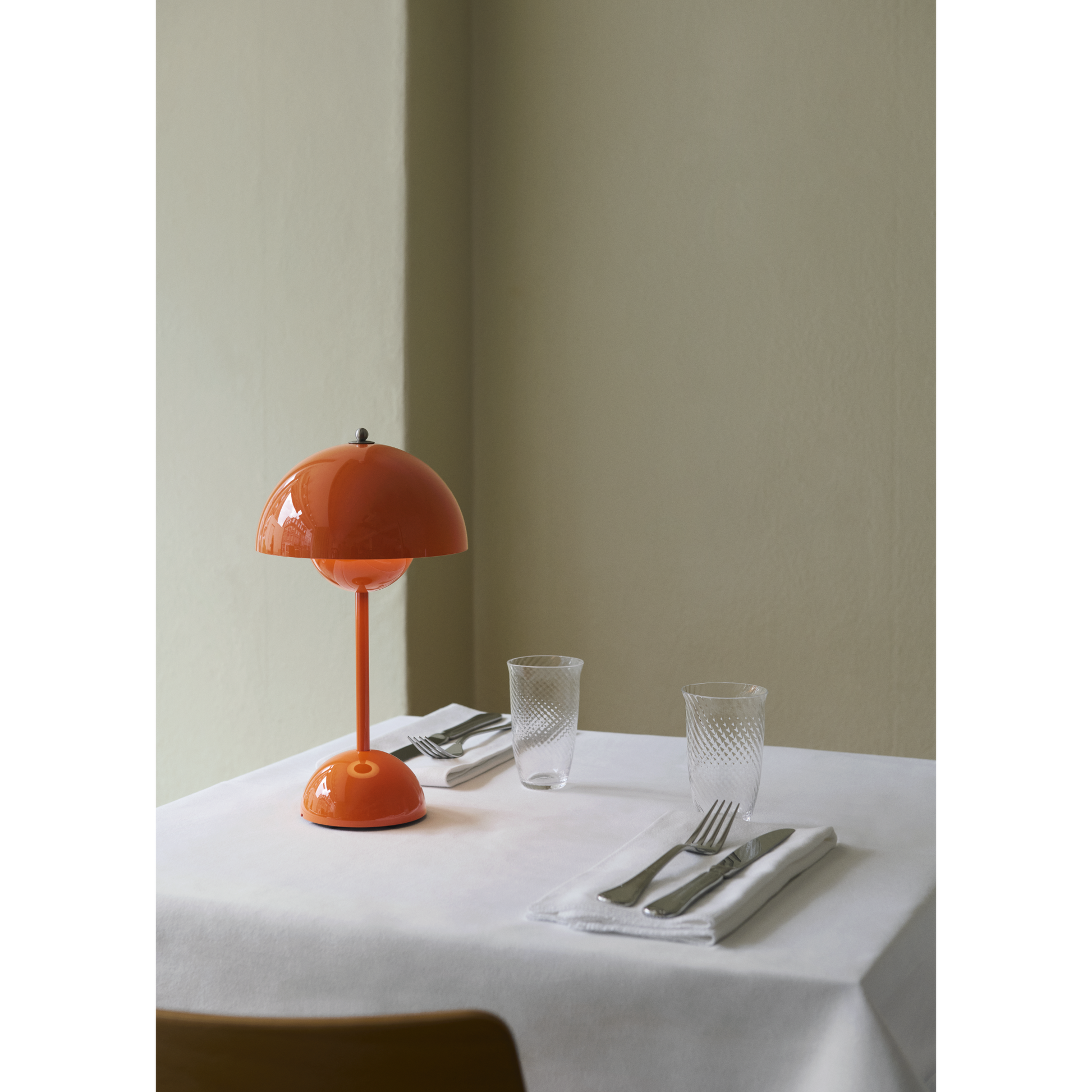 Flowerpot VP9 Portable