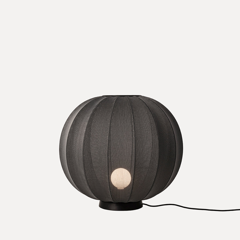 Knit-Wit 60 Round Floor Level, Black