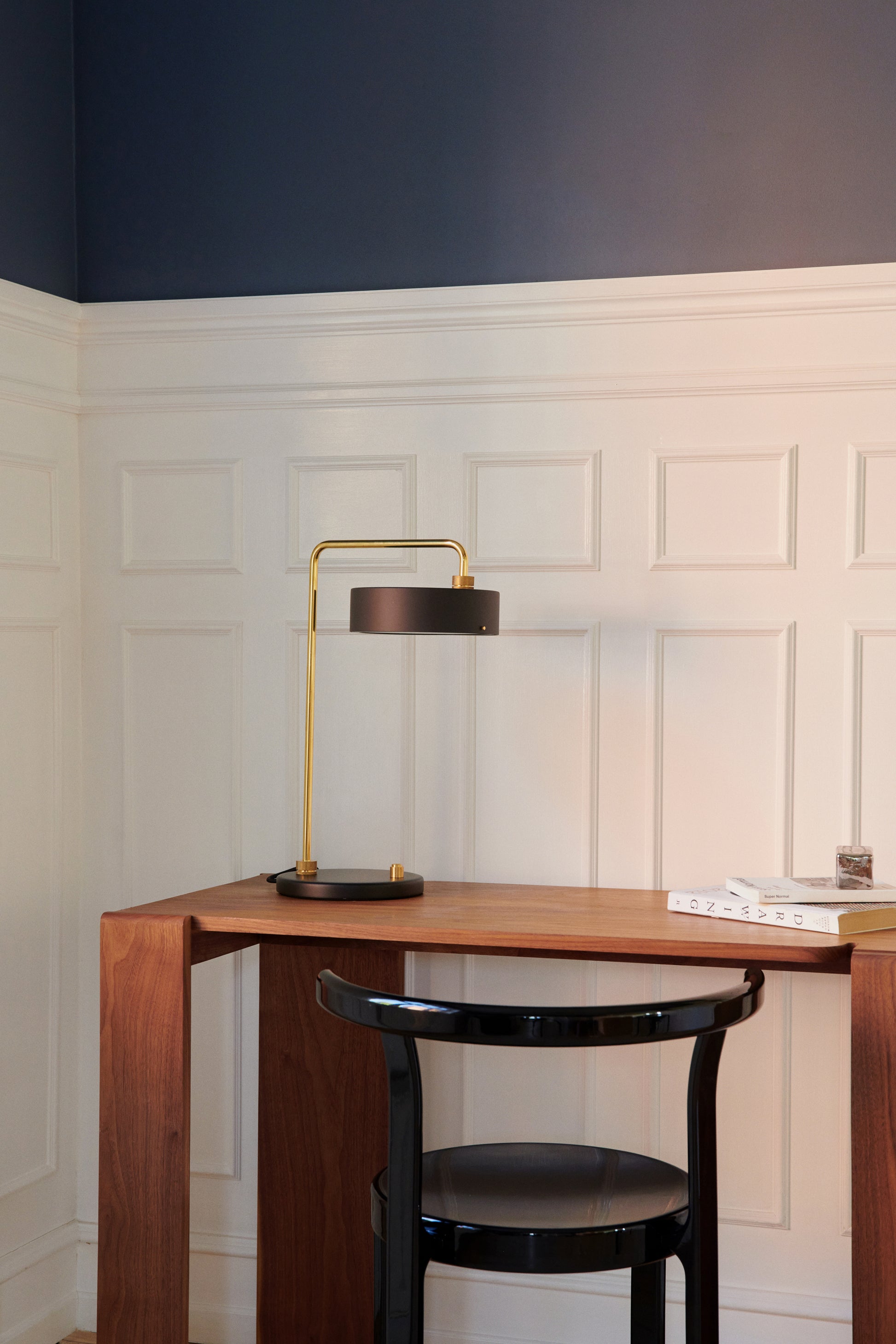 Petite Machine Table Lamp, Deep Black