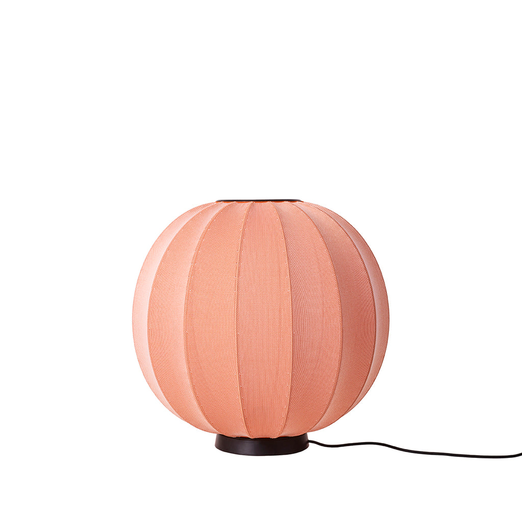 Knit-Wit 60 Round Floor Level, Coral