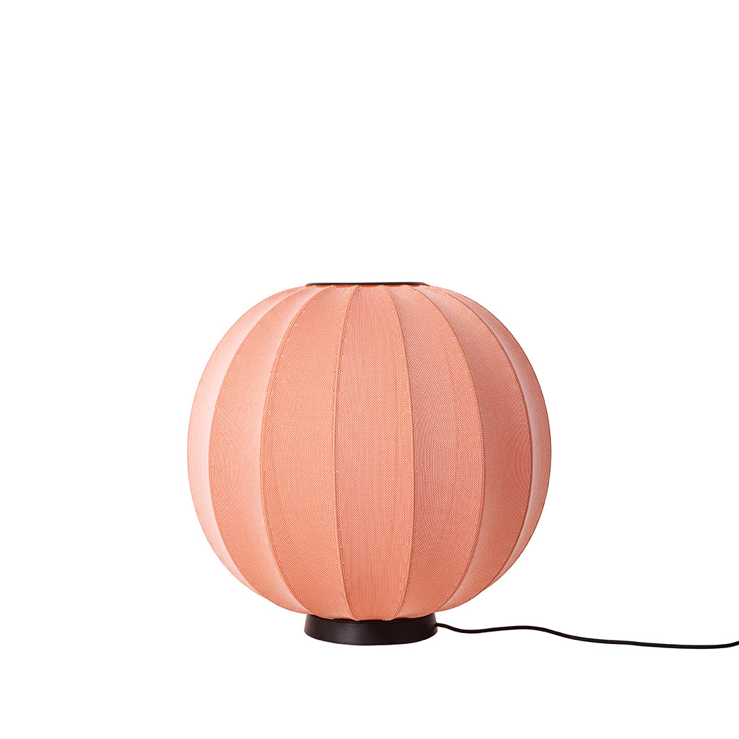 Knit-Wit 60 Round Floor Level, Coral