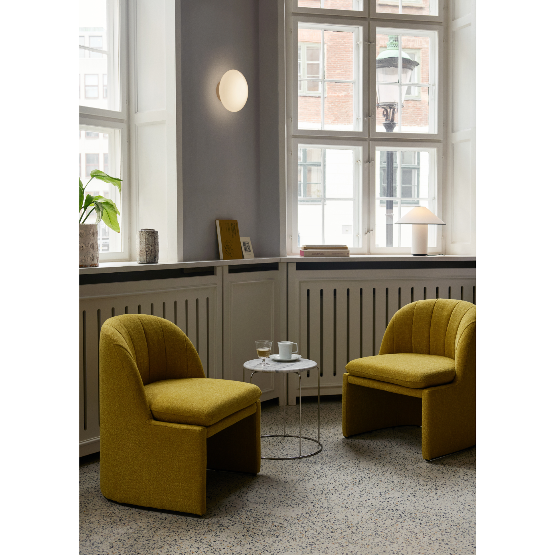 Mist AP22 Ø25 hvid base væg/loftlampe