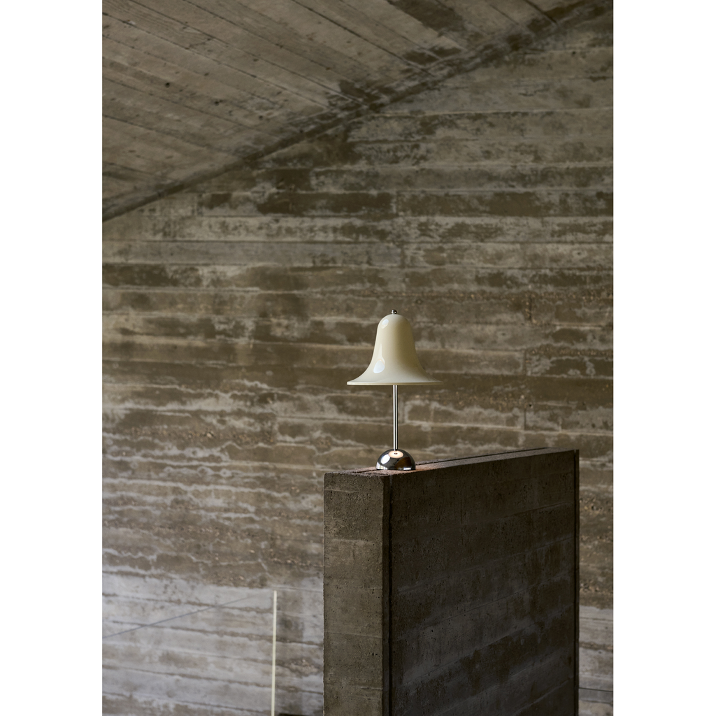 Pantop portable creme white bordlampe